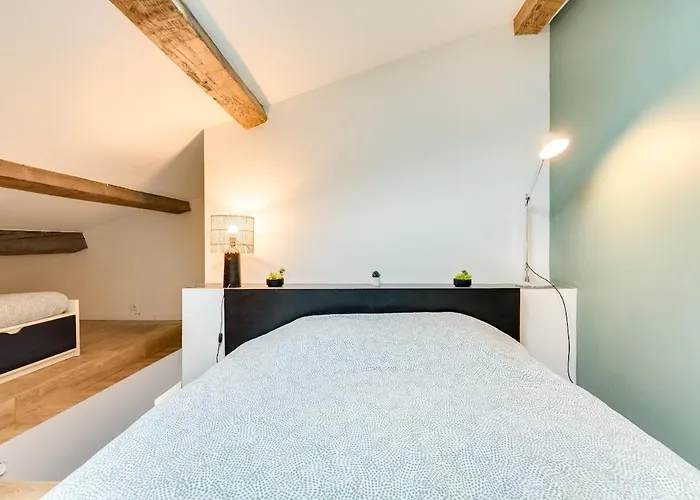 Charmant Duplex Central